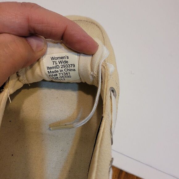 LL Bean Women's 7.5W Boat Shoes Canvas Slip On Cream - Picture 6 of 6